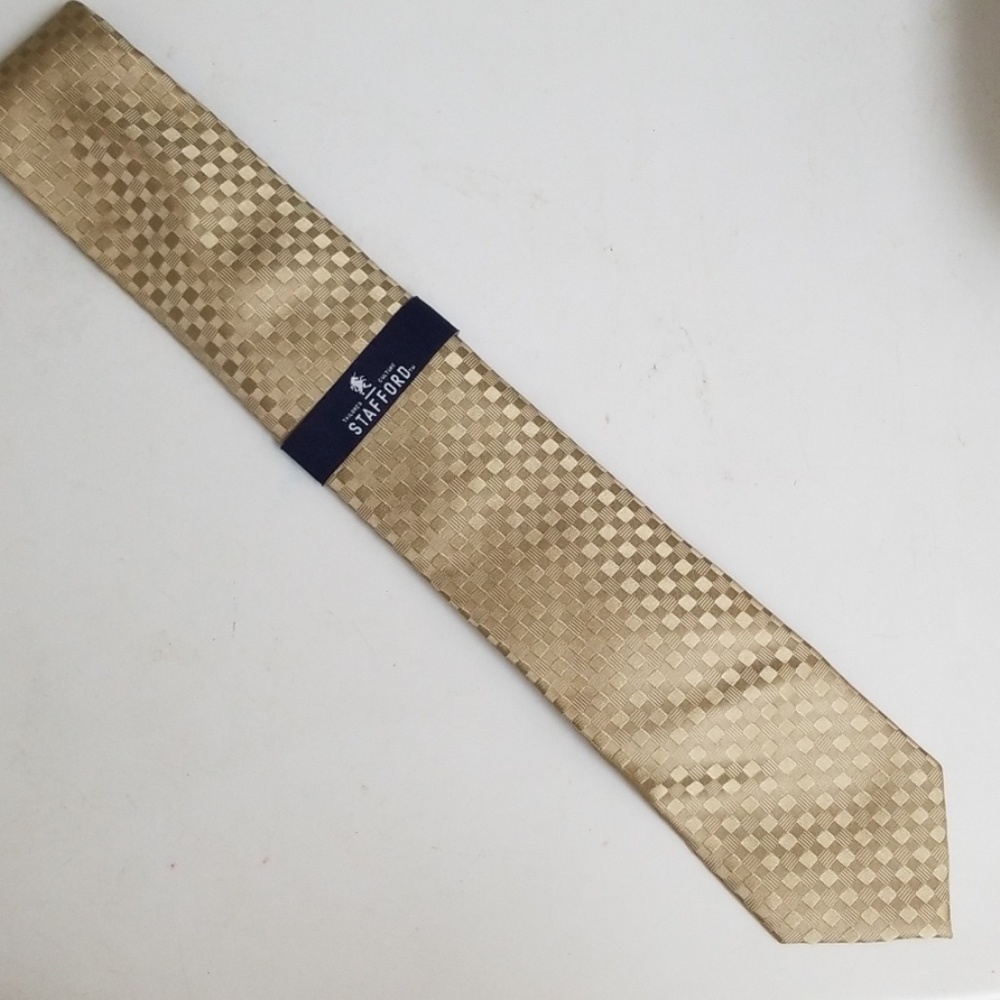 NWT man's tie, Stafford, gold, taupe, beige